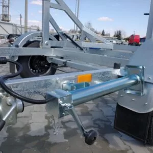 Przyczepa-do-transportu-kabla-z-podnoszeniem-recznym-F10.18.1-1800-kg-300x300