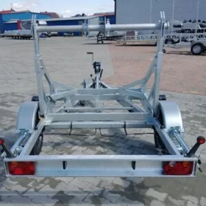 Przyczepa-z-podnoszeniem-bebna-z-kablem-F10.18.1-1800-kg-300x300